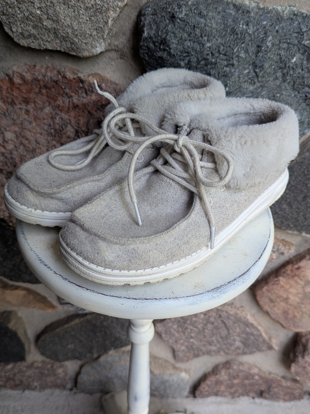 Hey Dude Cozy High-Top Sneakers in Light Grey WM's Sz 8